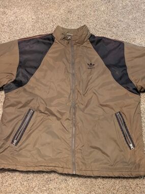 Mens Vintage 80s adidas Men’s Brown and Black Windbreaker Jacket Size XXL
